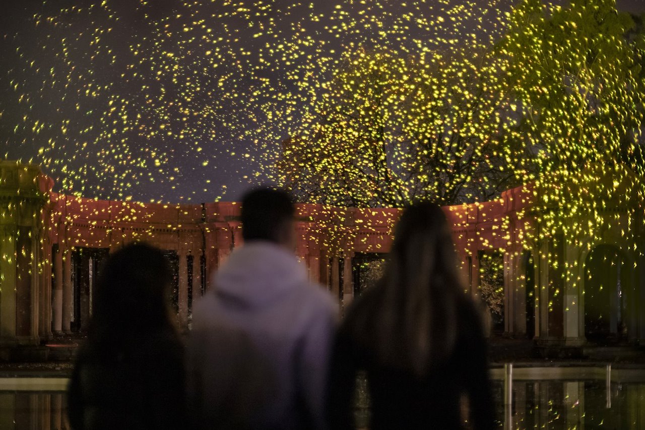 SPARK Bilbao invita a todos los espectadores a formar parte de un viaje hacia un futuro más sostenible para el medioambiente.