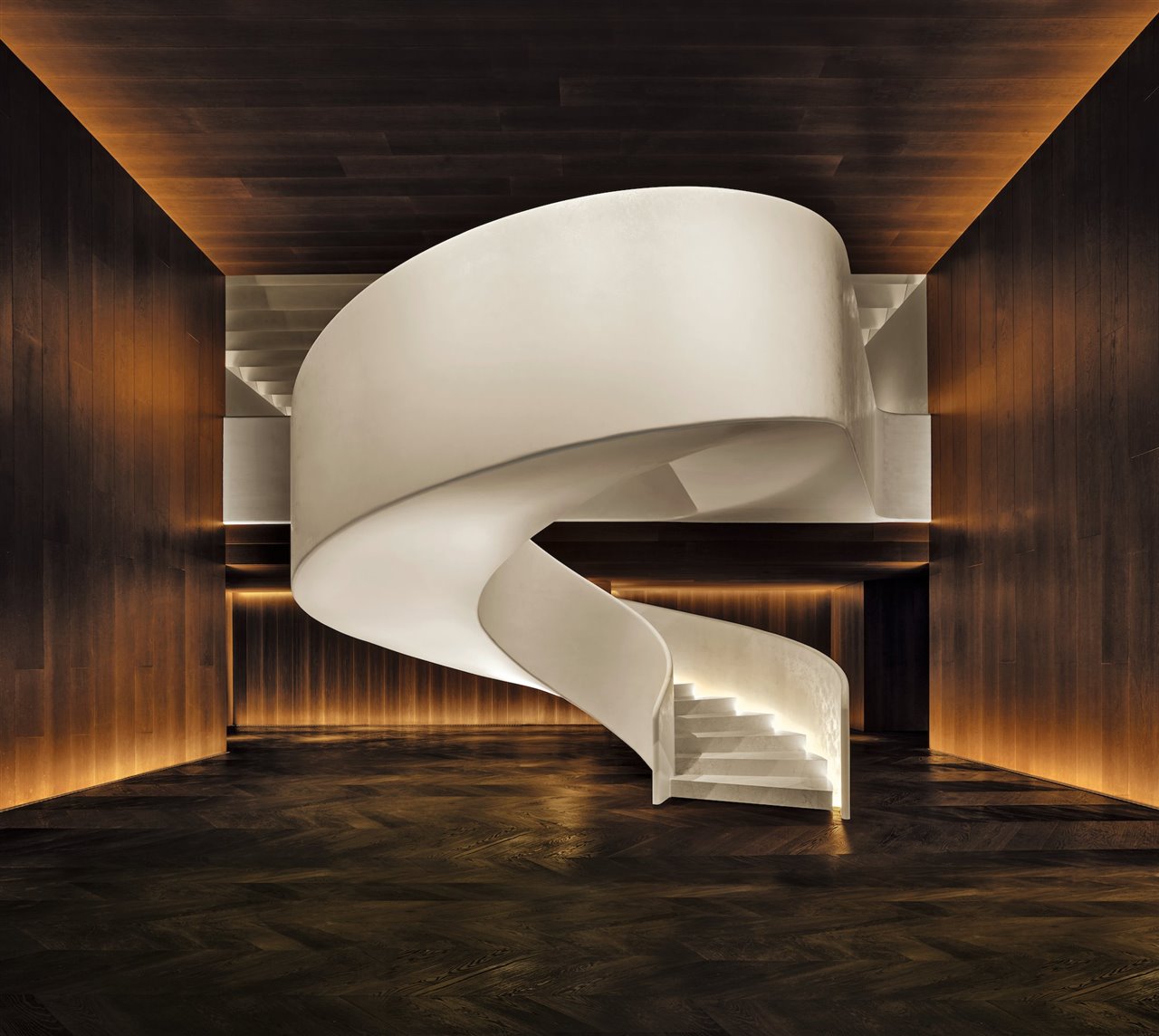 The Madrid Edition, el nuevo hotel con la personalidad de Ian Schrager, es el nuevo epicentro de la capital. Hablamos con el gurú en la inauguración del hotel. 