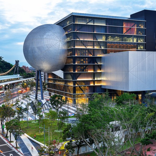 Un espectacular globo preside el nuevo proyecto de OMA en Taipei