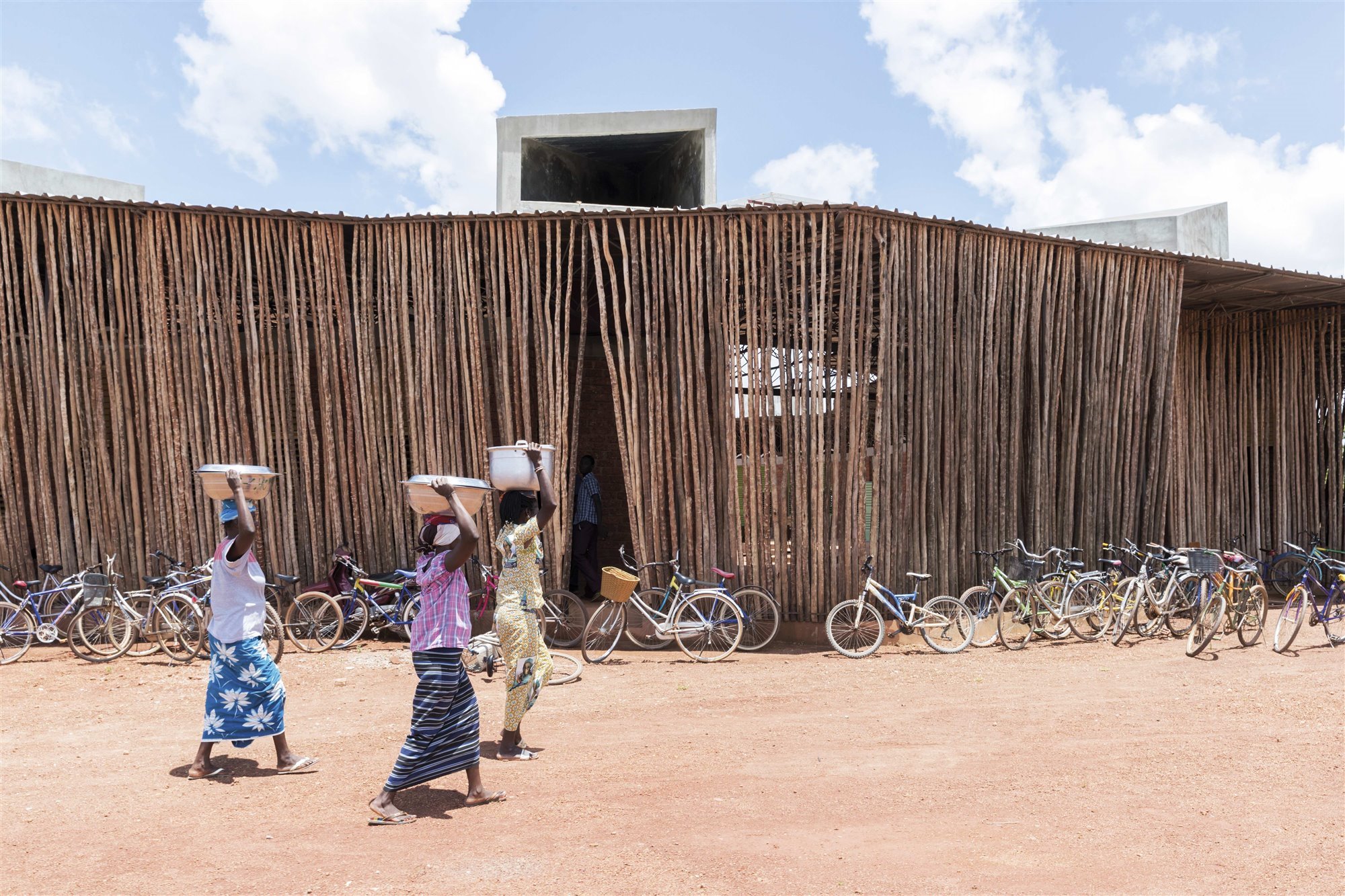escuela secundaria de Oudougou de francis kéré