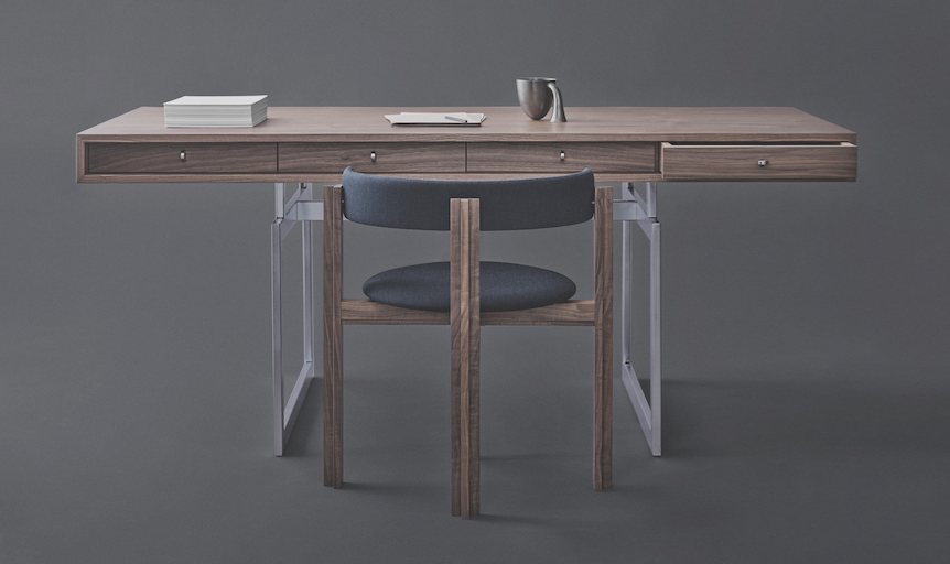 'Office Desk', el primero de su clase con un diseño puro y simple que parecía flotar.