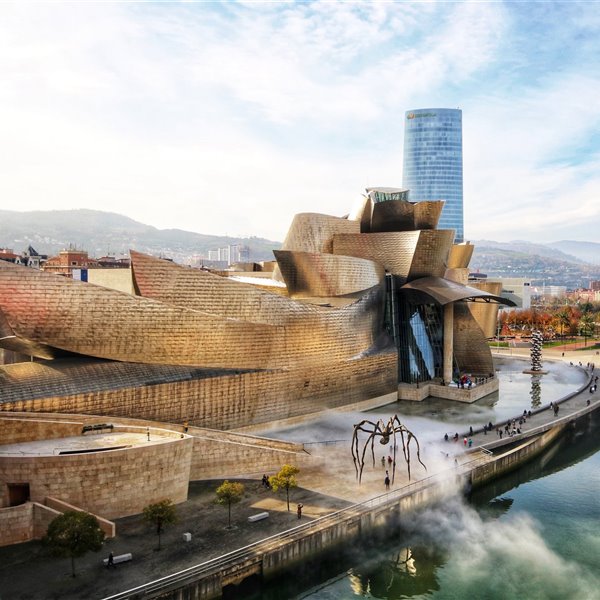 Siete cosas que (a lo mejor) no sabías del Guggenheim de Bilbao