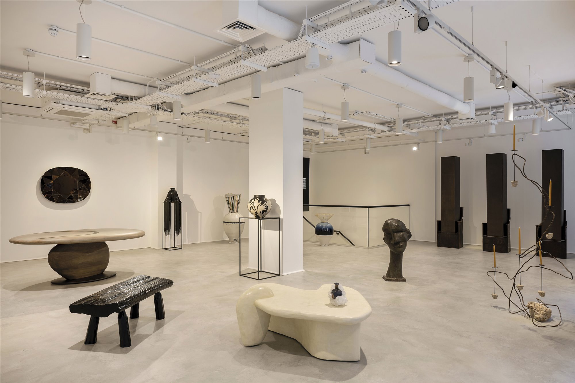 muestra stories and other objects