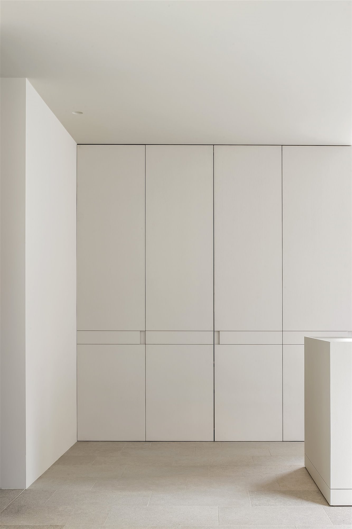 despensa cocina blanca