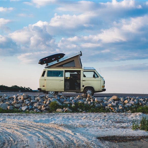 Viajar en autocaravana por España: alquiler, dónde dormir y mejores opciones