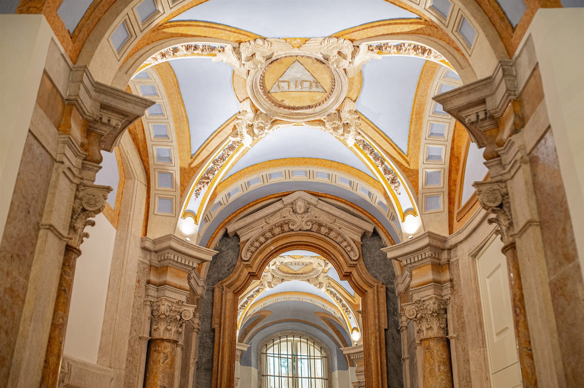 techos de estuco palacio ludovice