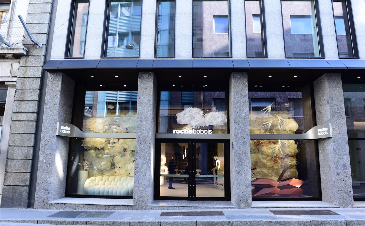 El nuevo showroom de Roche Bobois en Milán se encuentra en la Via Felice Cavallotti, en pleno Distrito del Diseño.