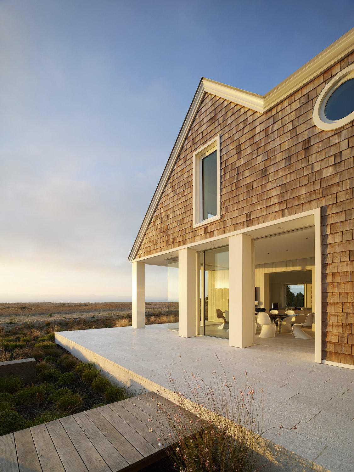 26 Coastal Retreat 2-2890 lr