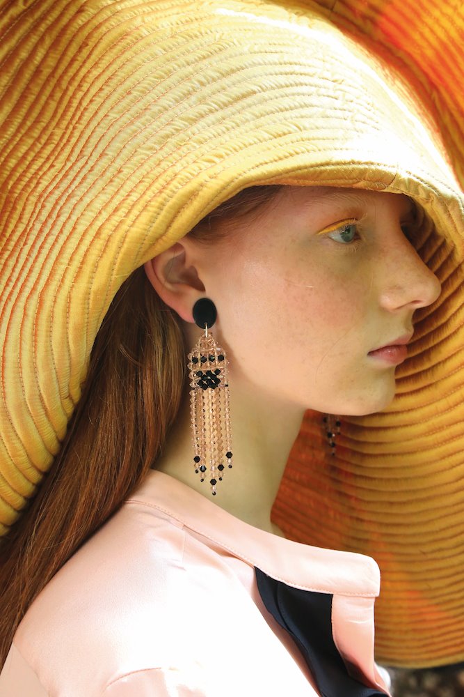 En la sección de la Buena Vida encontrarás todo lo que necesitas para un verano 10, como este sombrero de Romualda Hats. 