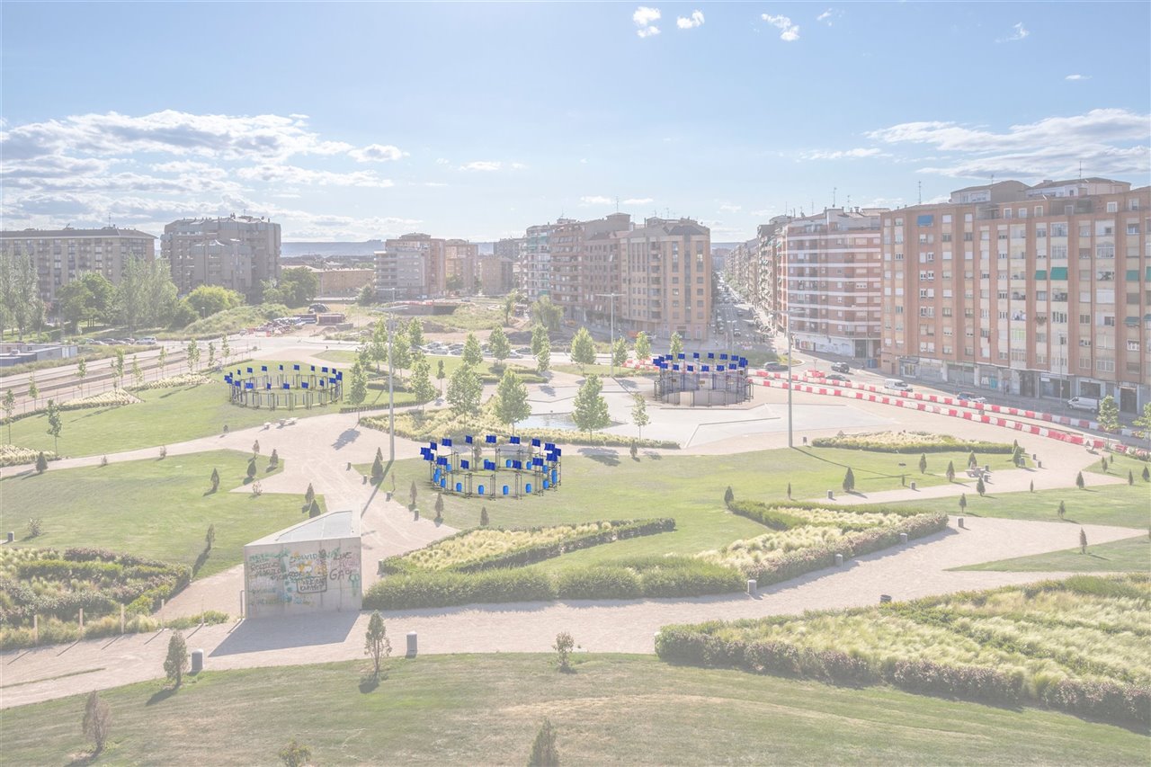 Las tres instalaciones del diseñador alemán.