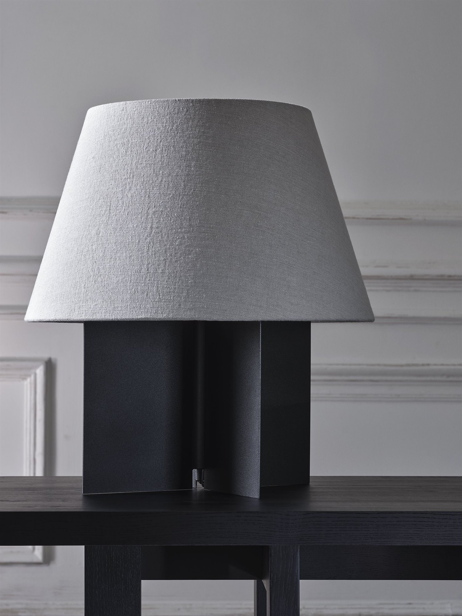 Lámpara de mesa Vincent Van Duysen Zara Home