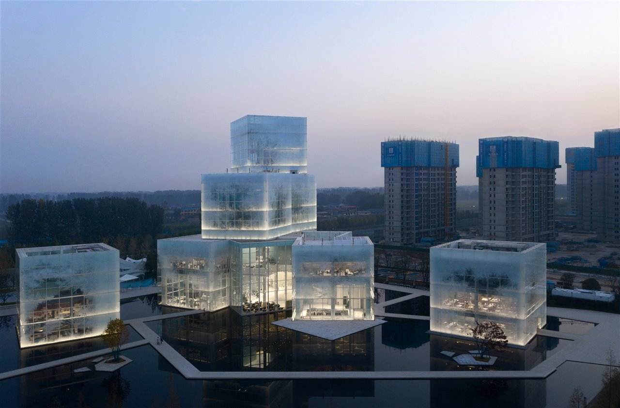 Cubitos de hielo de Zone of Utopia + Mathieu Forest Architecte, Xinxiang, China.