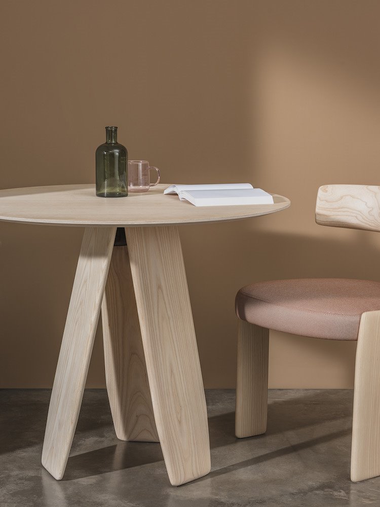 Andreu-World Oru-table Patricia-Urquiola 3