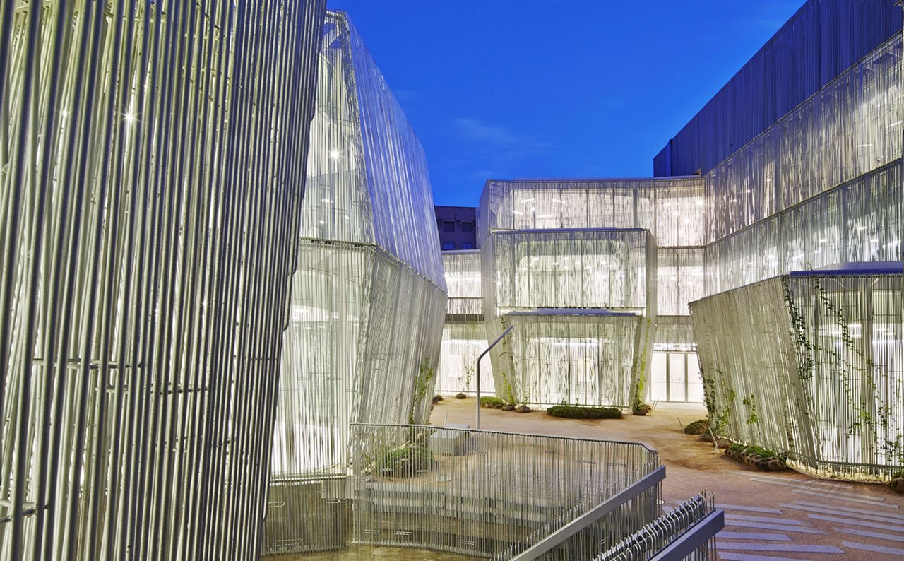 Los jardines de la Fundación Giner de los Ríos en Madrid han acogido el arranque de la gira de presentación internacional de la Trienal de Arquitectura de Lisboa 2022.