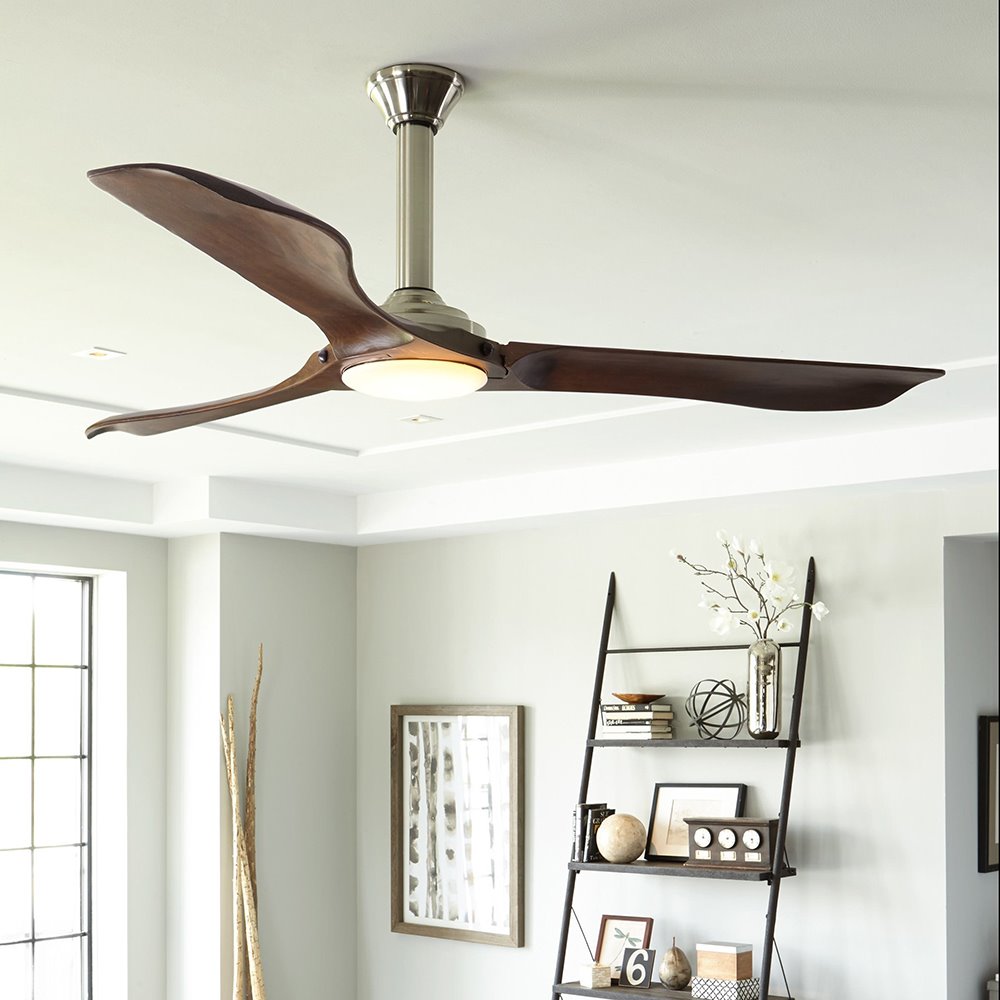 Si la habitación no es muy grande, un ventilador de techo distribuye el aire de forma más uniforme.