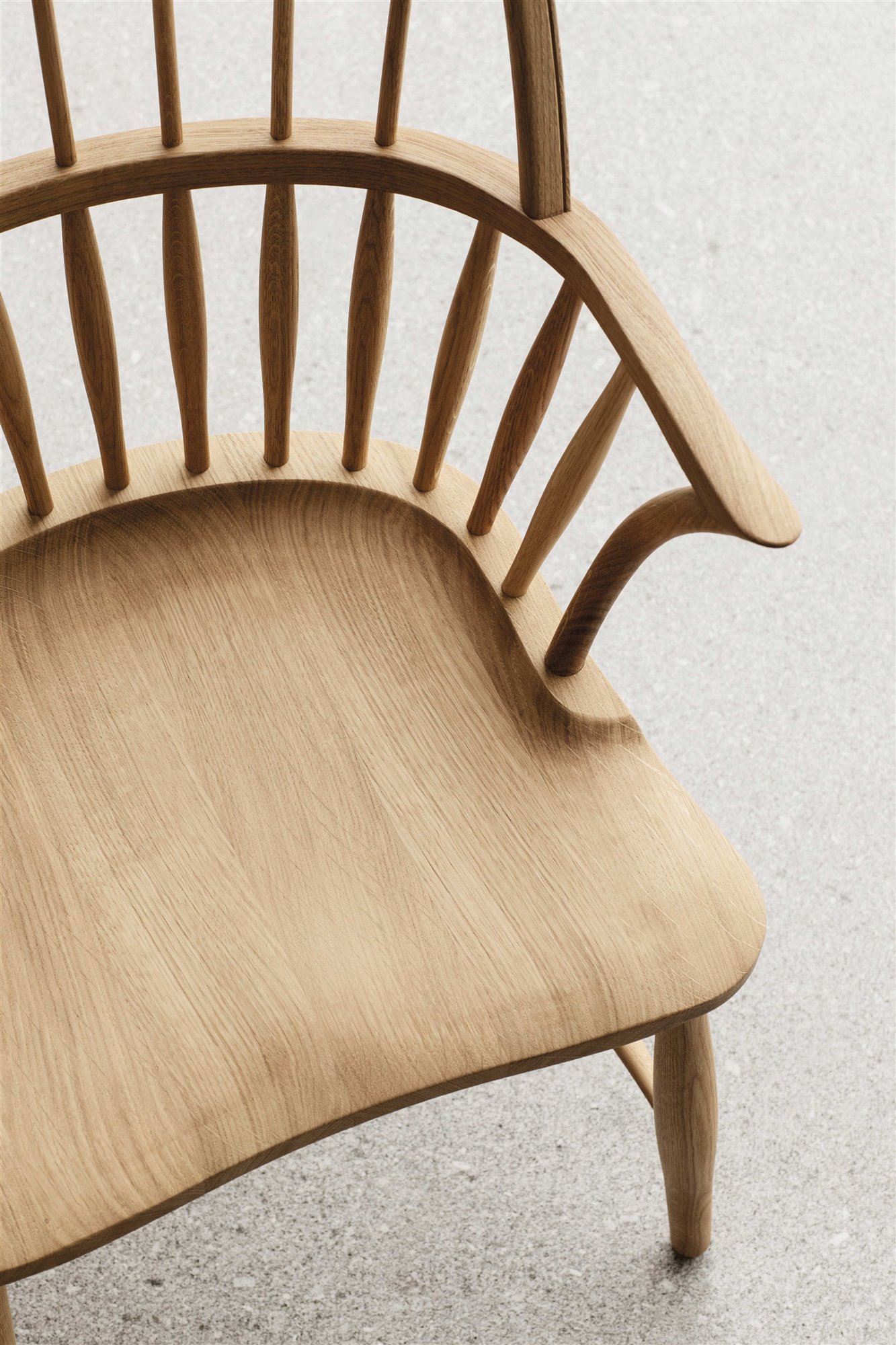 detalle silla de madera