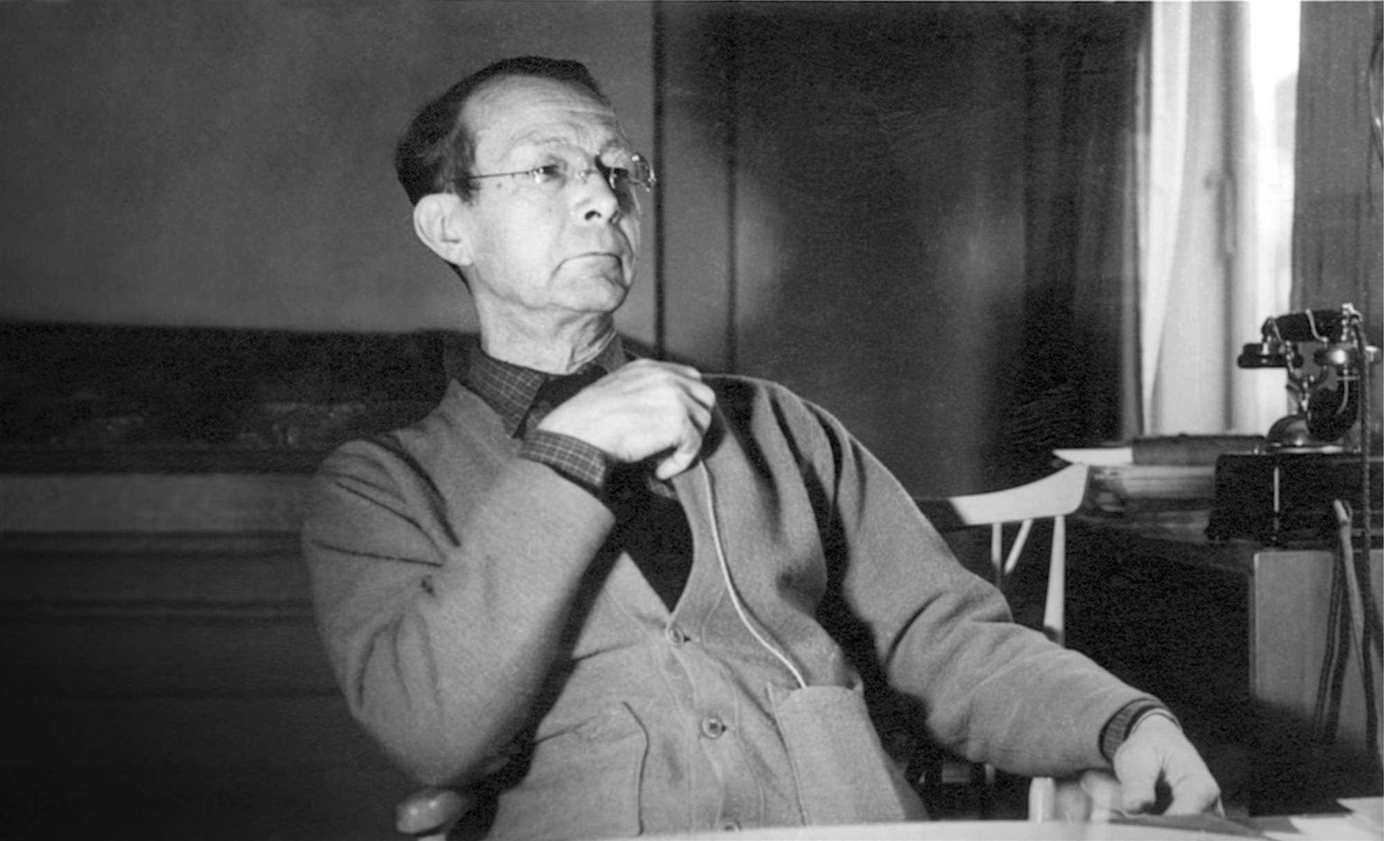 retrato del arquitecto Frits Henningsen