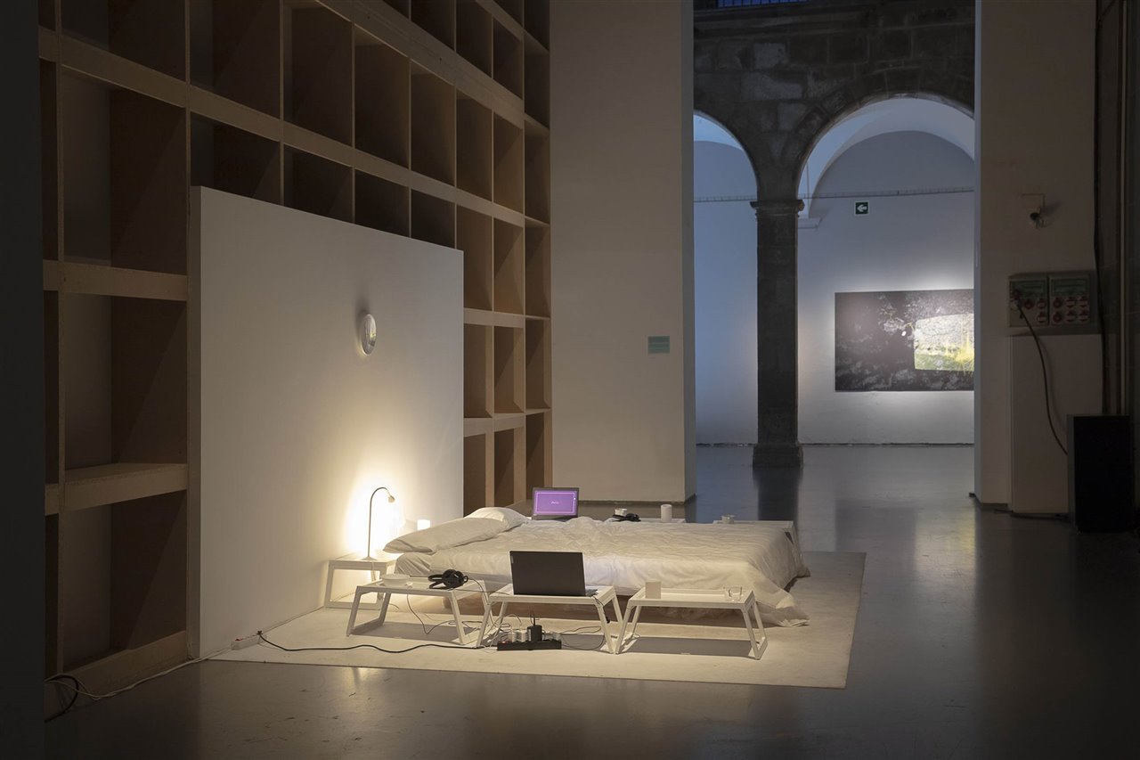 En el 'Centre d'art Santa Mònica' se exponen las obras de 32 artistas en tiempos de pandemia. 