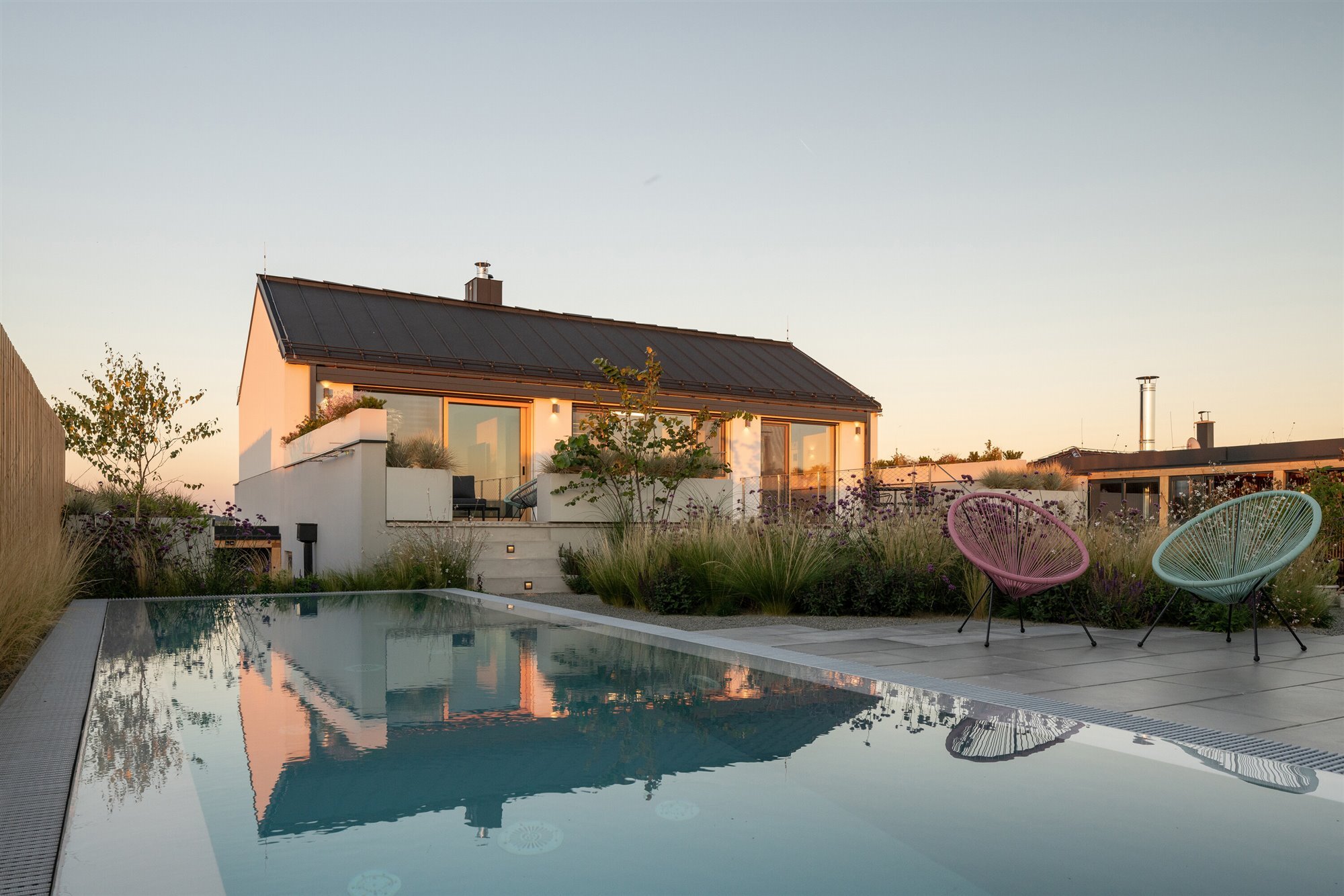 family-house-with-atrium-senaa-alex-shoots-buildings-15