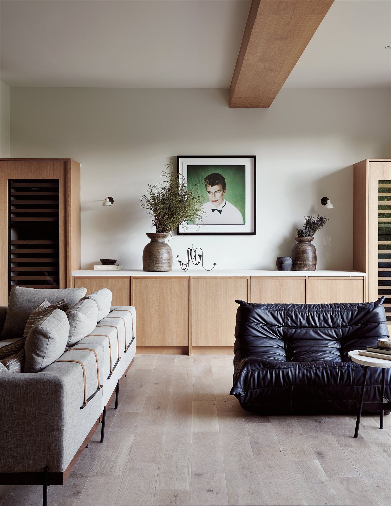 La casa de los Novogratz en Hollywood salón. La casa de los Novogratz en Hollywood