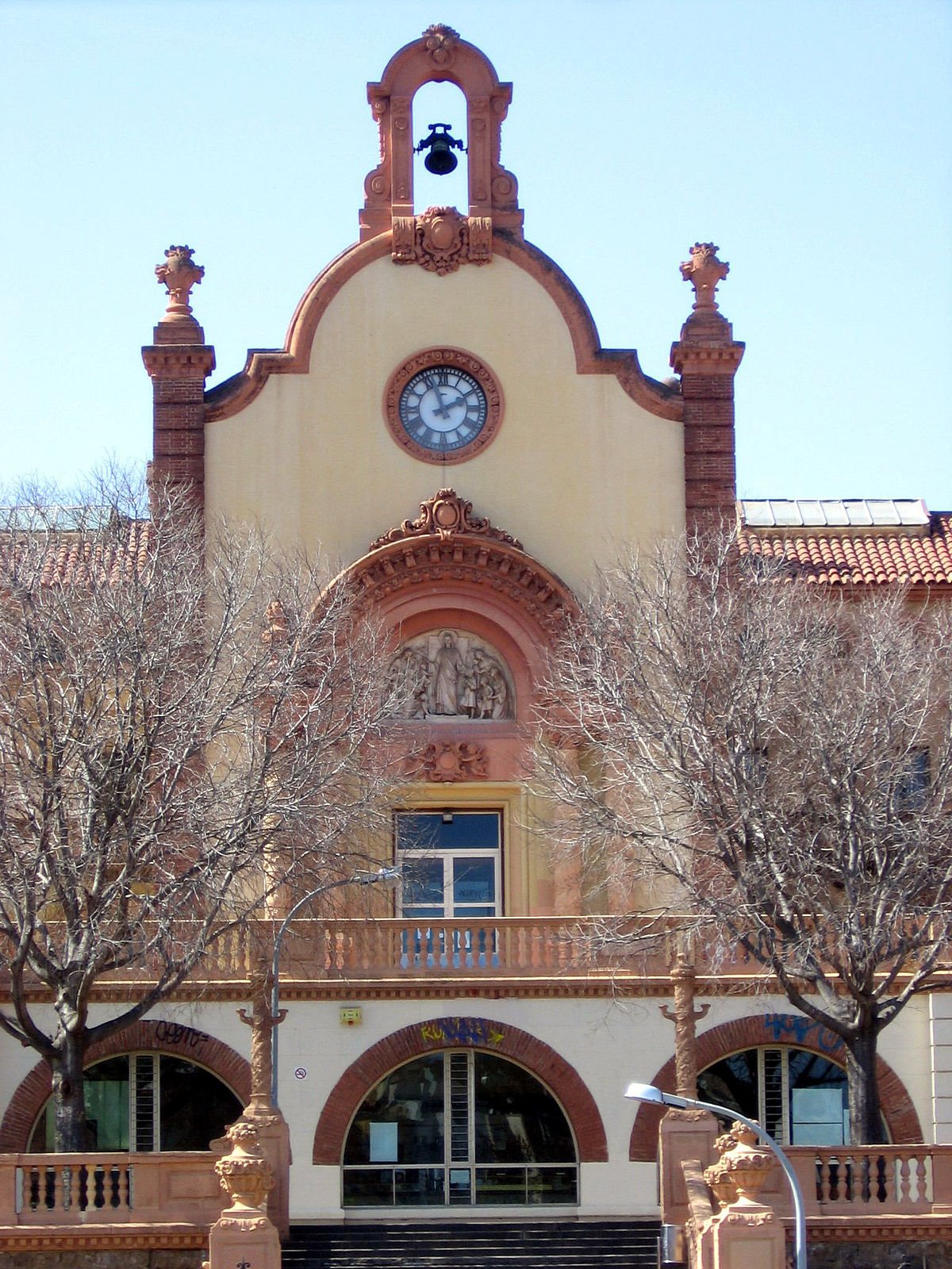 5. Patronato Ribas