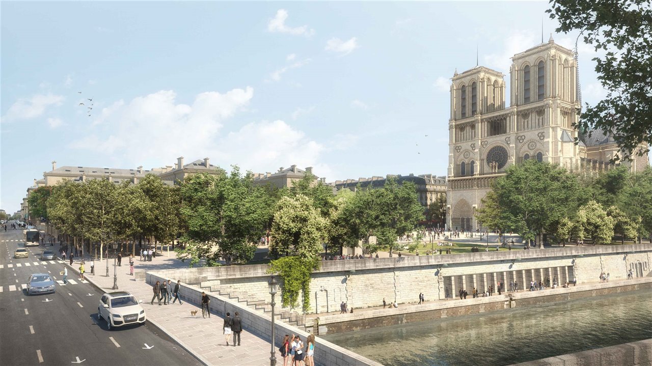 La plaza detrás de la Catedral se amplía hacia la punta de la isla.