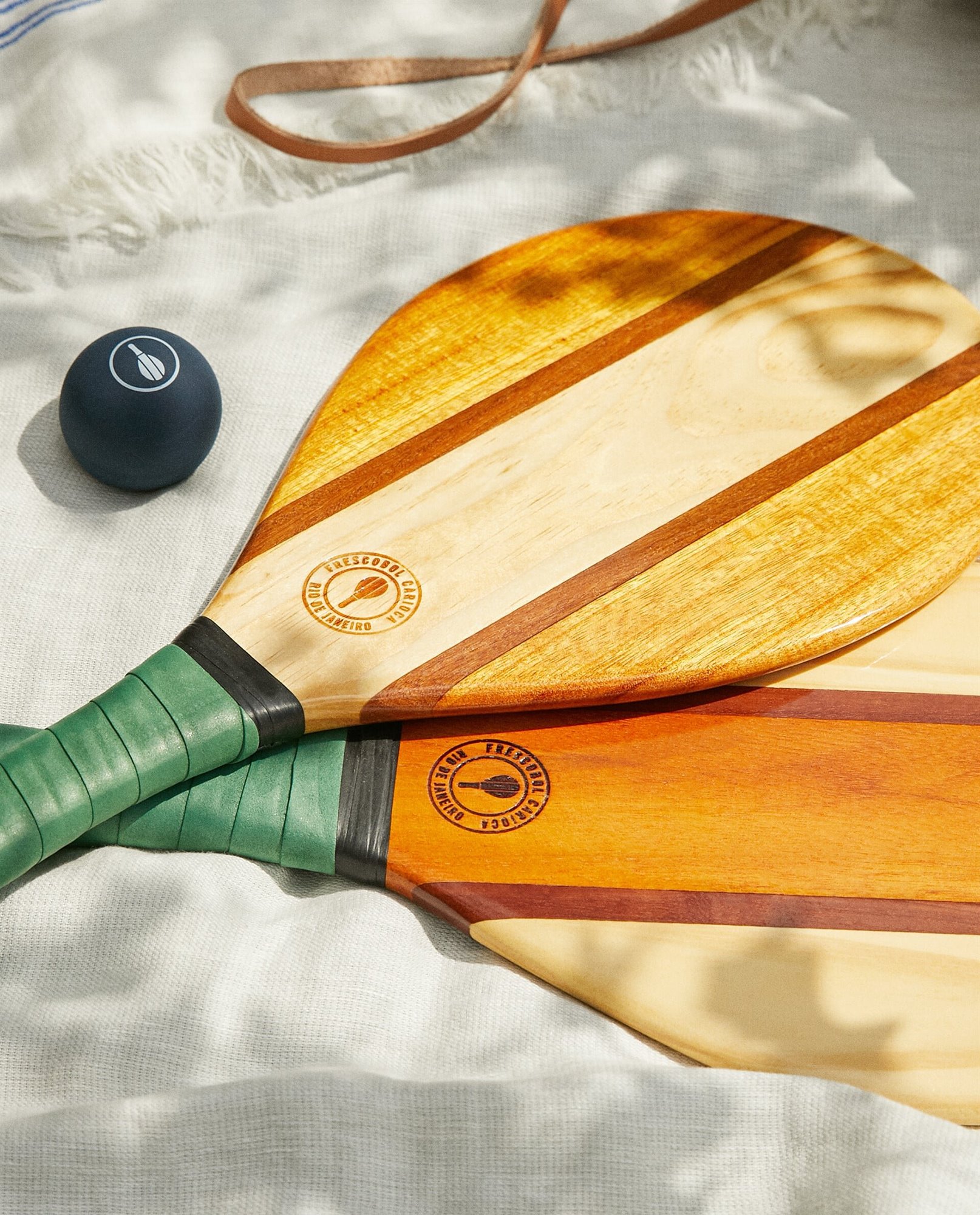 ZARA HOME. Palas de madera