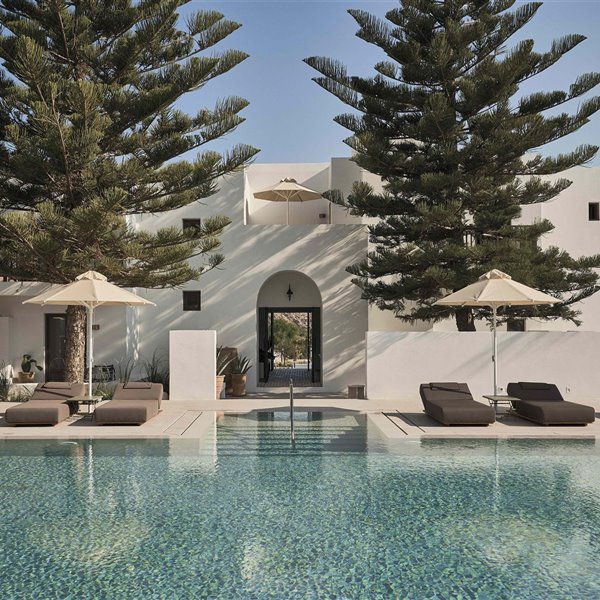 El hotel con más encanto de Grecia es un remanso de paz en el Mar Egeo 