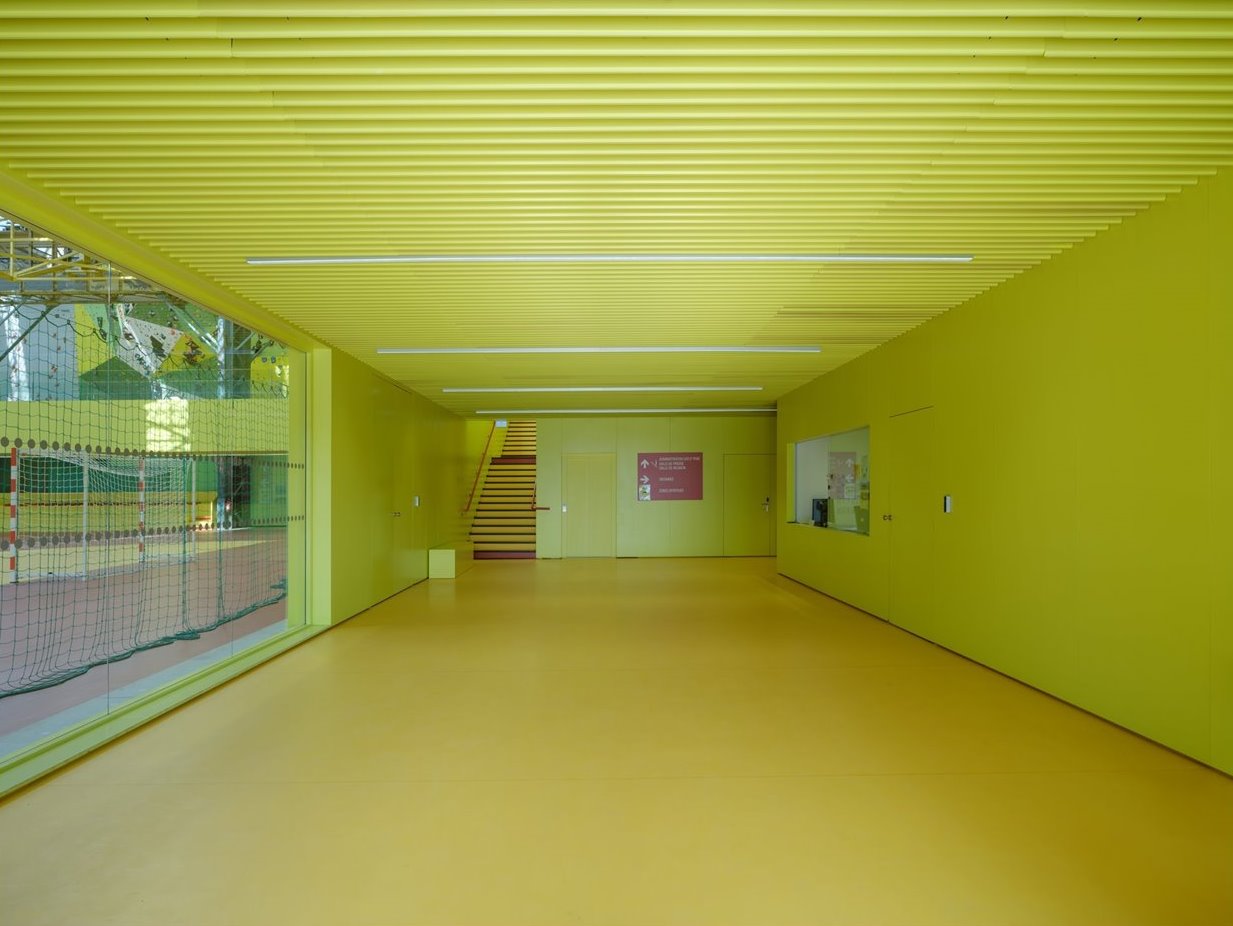 El nuevo programa deportivo se resuelven con una pieza de color amarillo.