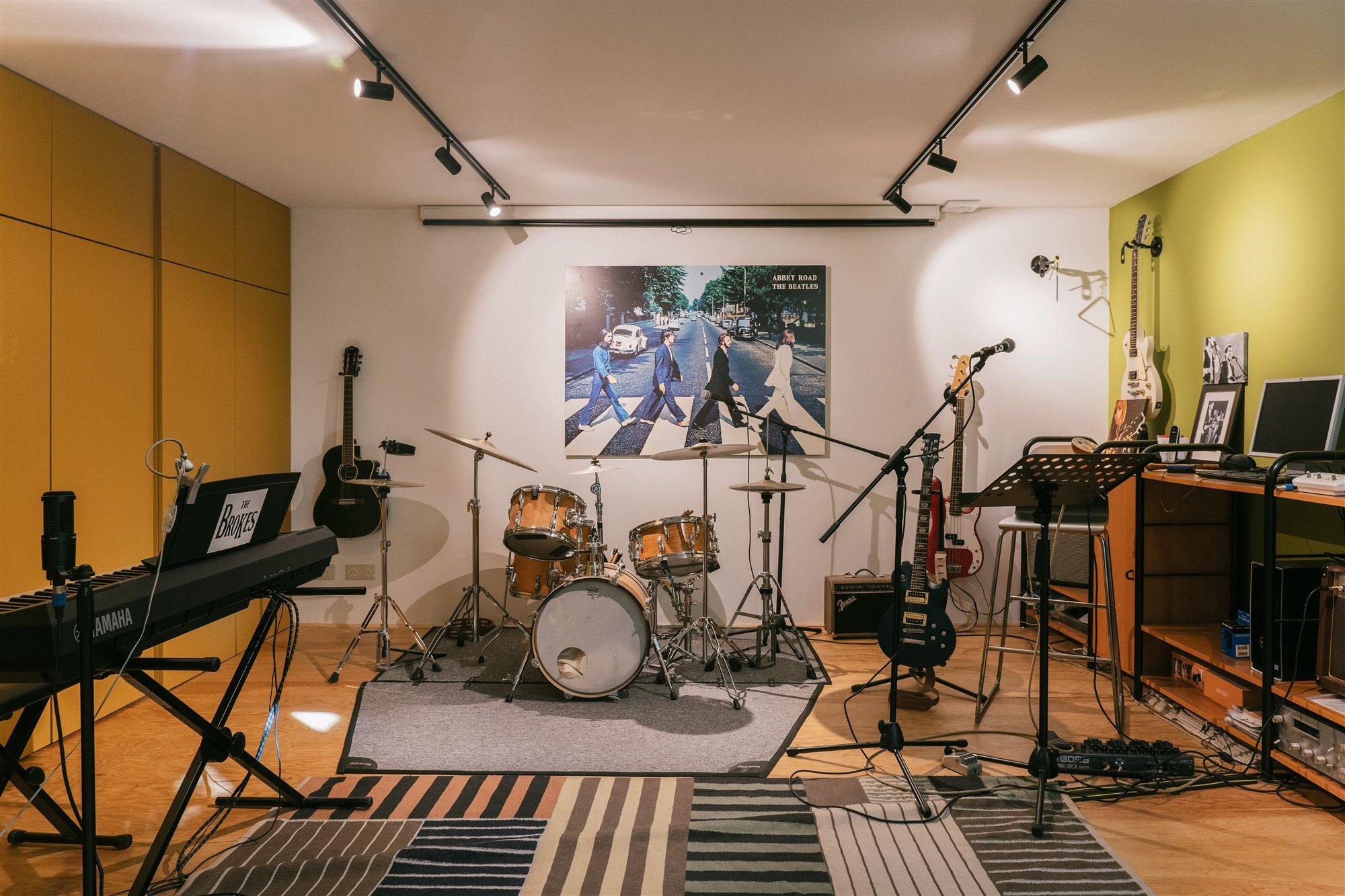 De casita a casa tamaño XXL en la Provenza sala de musica