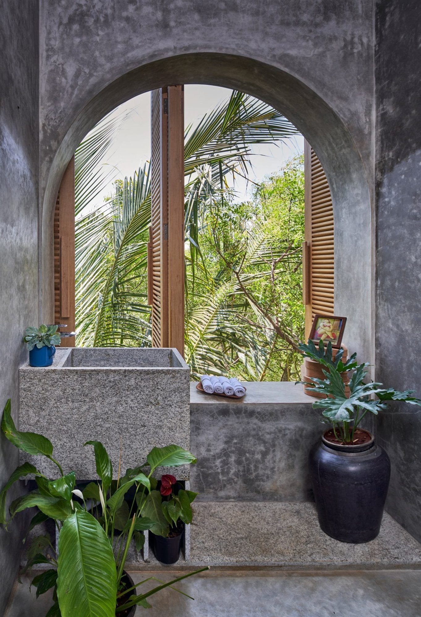 Hotel rural Ksaraah en Bangalore del estudio Taliesyn