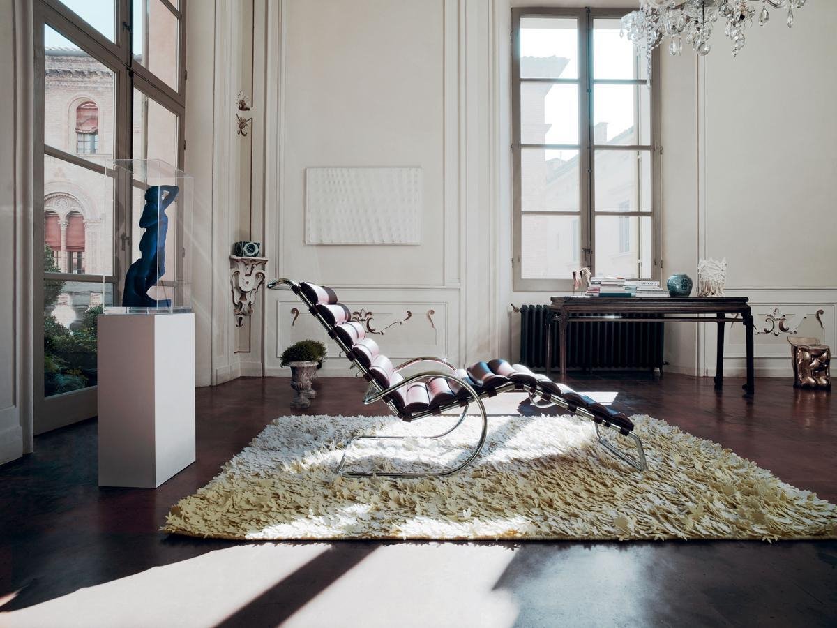 mr-adjustable-chaise-lounge-ph-ezio-prandini