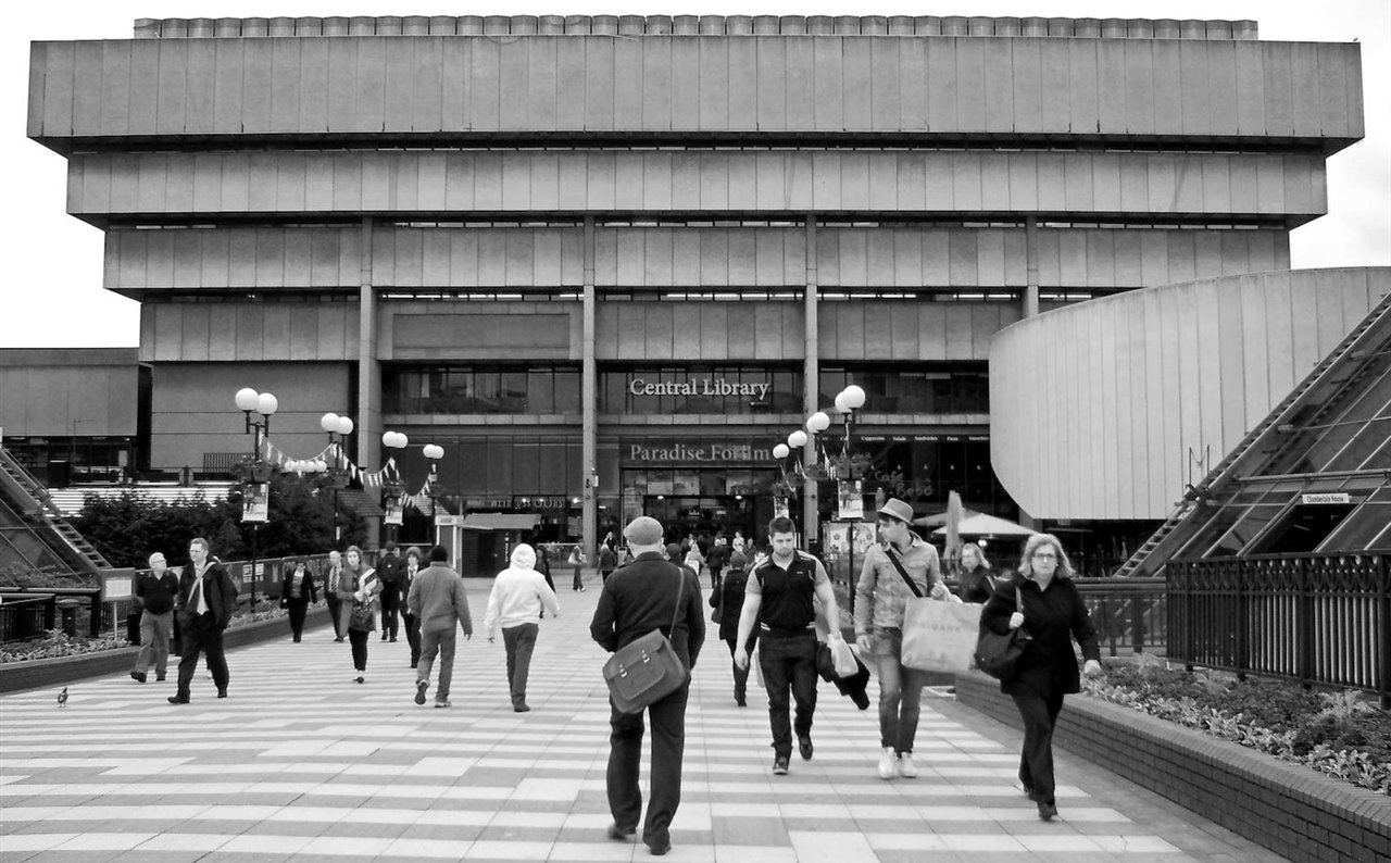 La Biblioteca Central de Birmingham, de John Madin (1974), uno de los primeros proyectos de arquitectura moderna que Carlos de Inglaterra criticó.