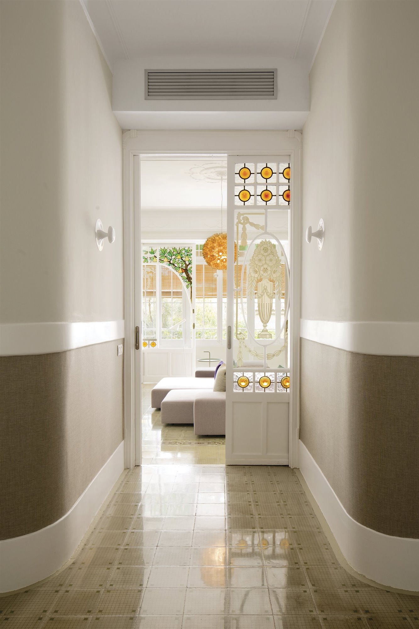 Libro Barcelona Interiors salon