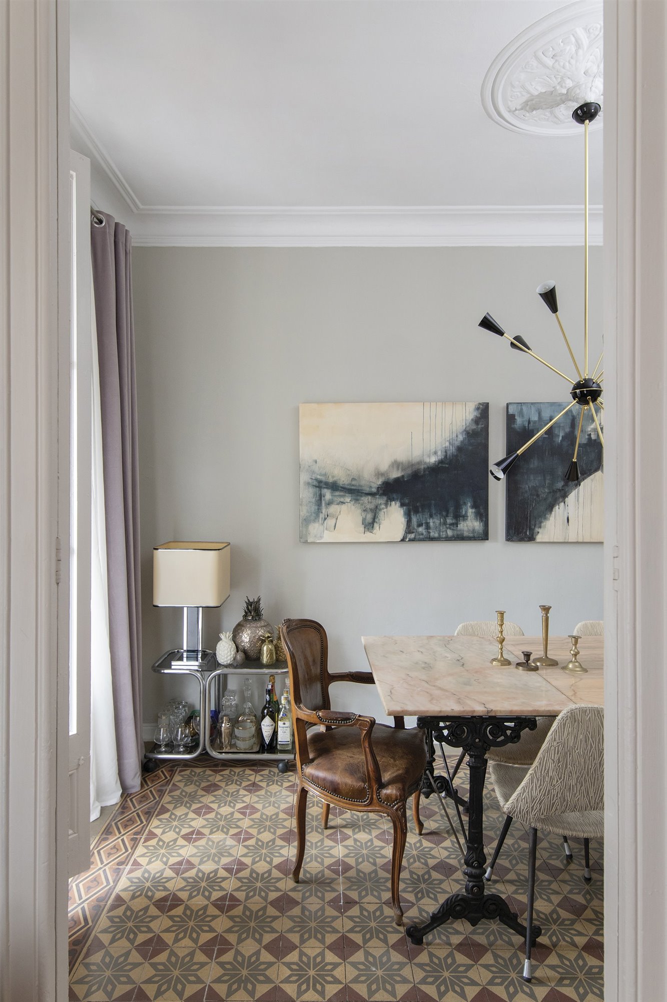 Libro Barcelona Interiors salon