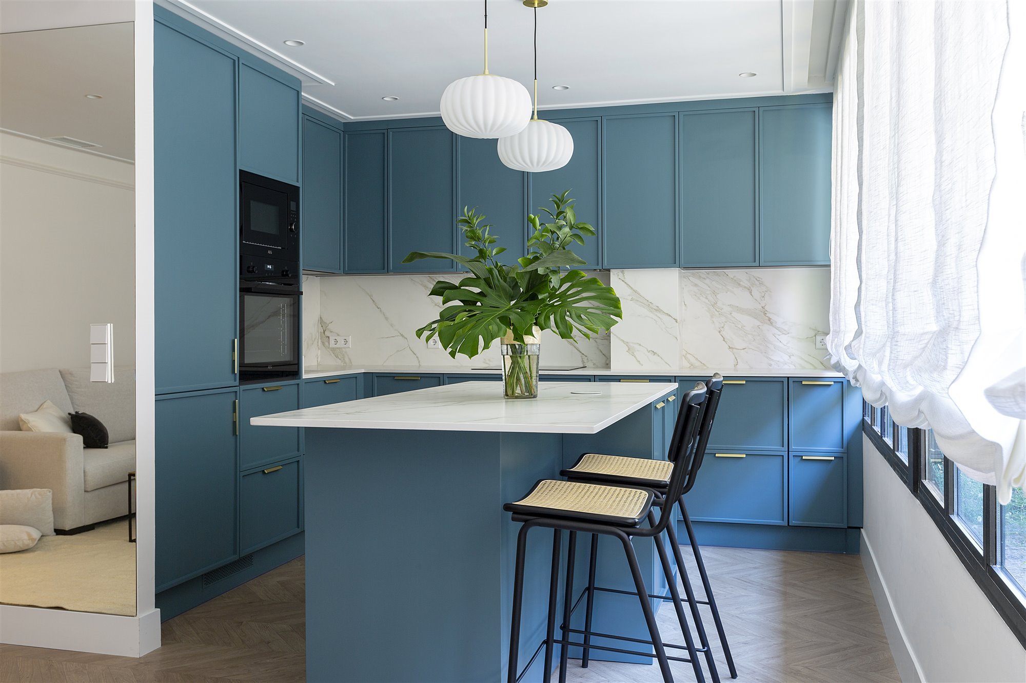 Backsteen Aviador Zorita 2 28. Una cocina azul