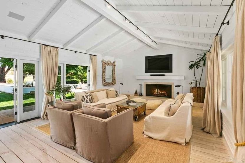 salón casa sandra bullock