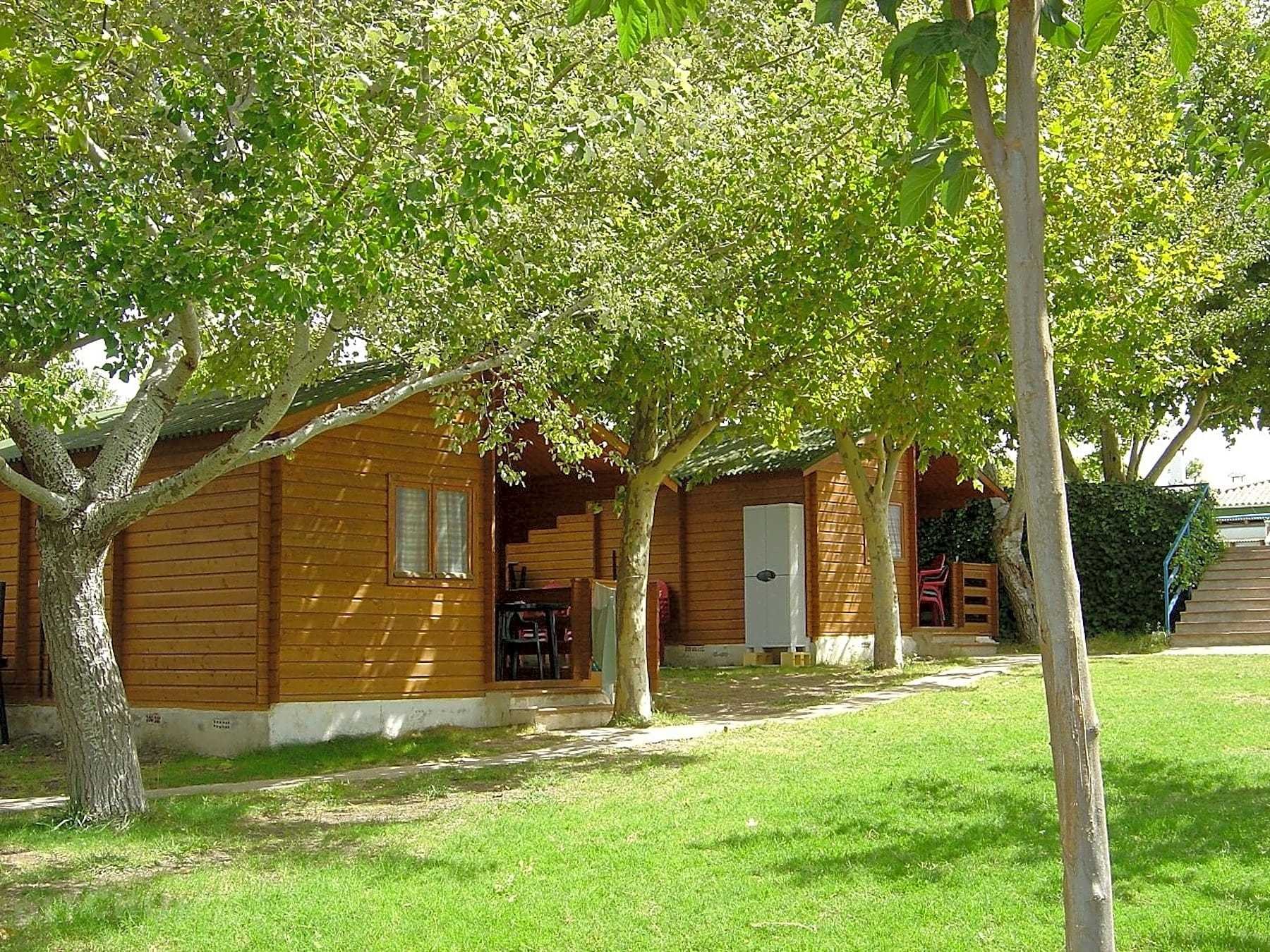 fuente de piedra camping