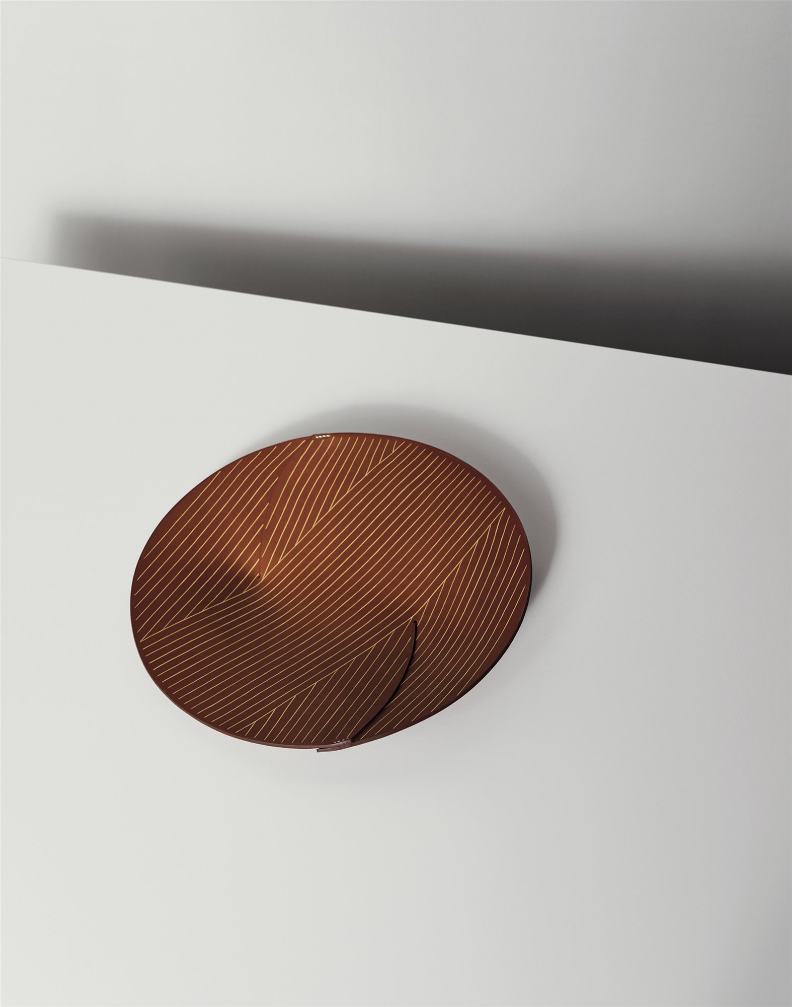 Pli-H-centrepiece-01-Hermes-©Hugo-Mapelli