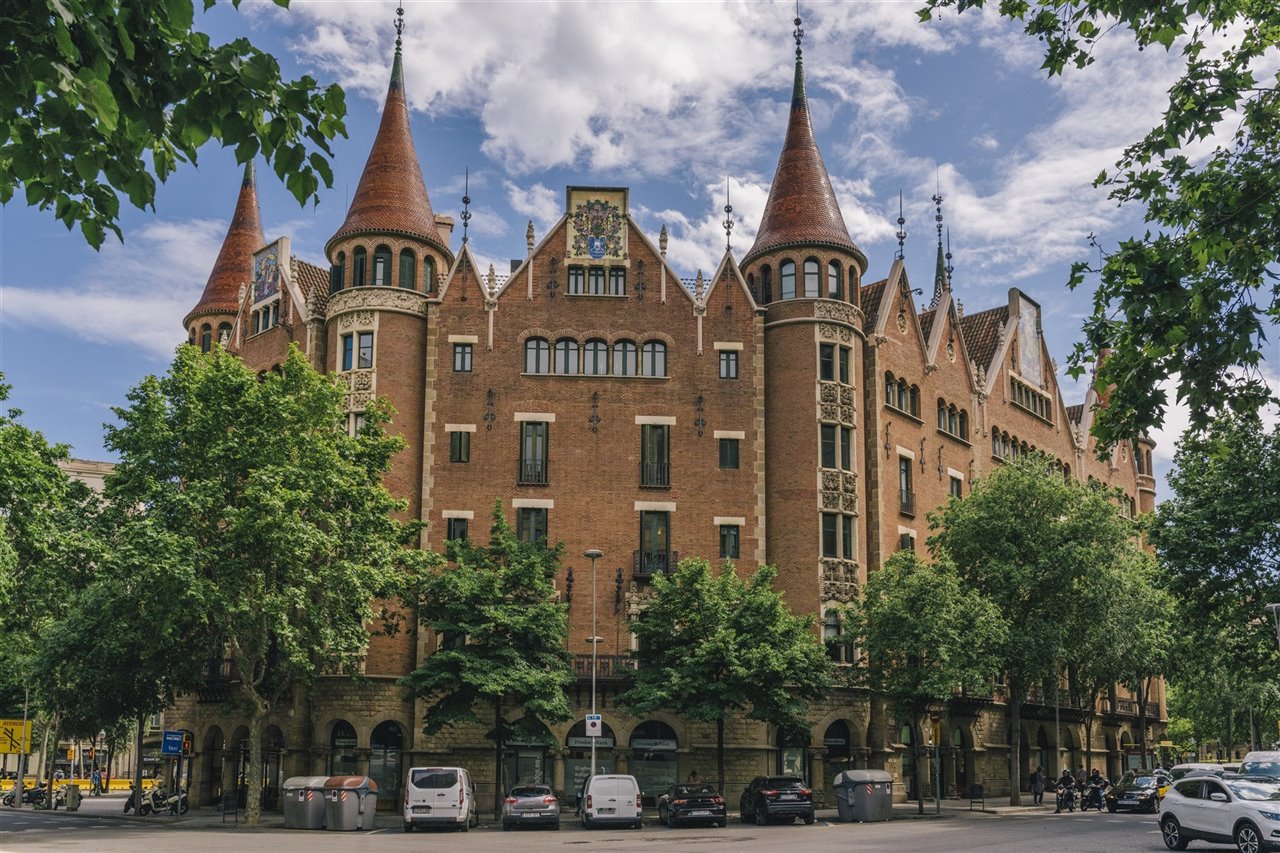 La Casa de les Punxes podrá visitarse, sin inscripción previa, el sábado de 10 a 19h.