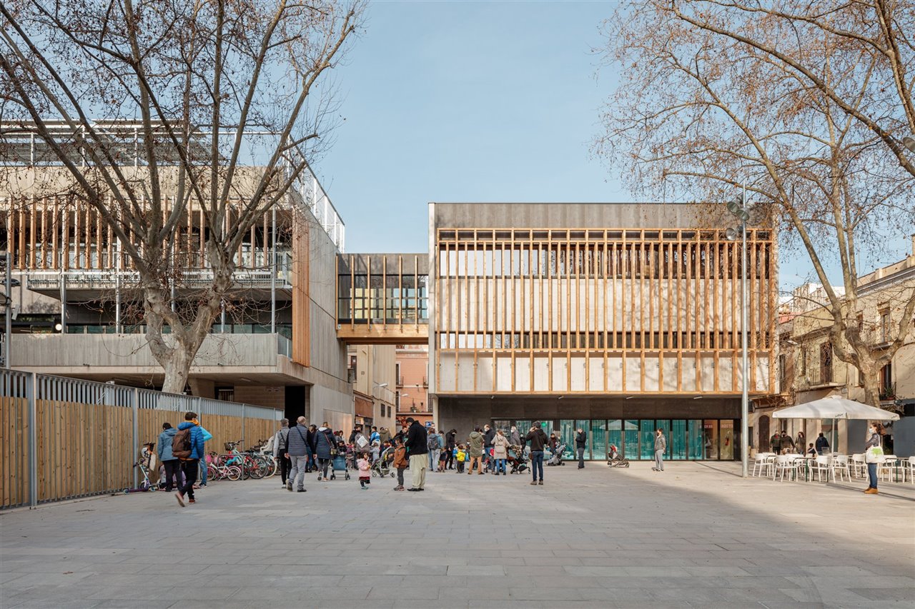 Una cita con el modelo ecológico de la Escuela La Mar Bella, el sábado de 10 a 19 h.