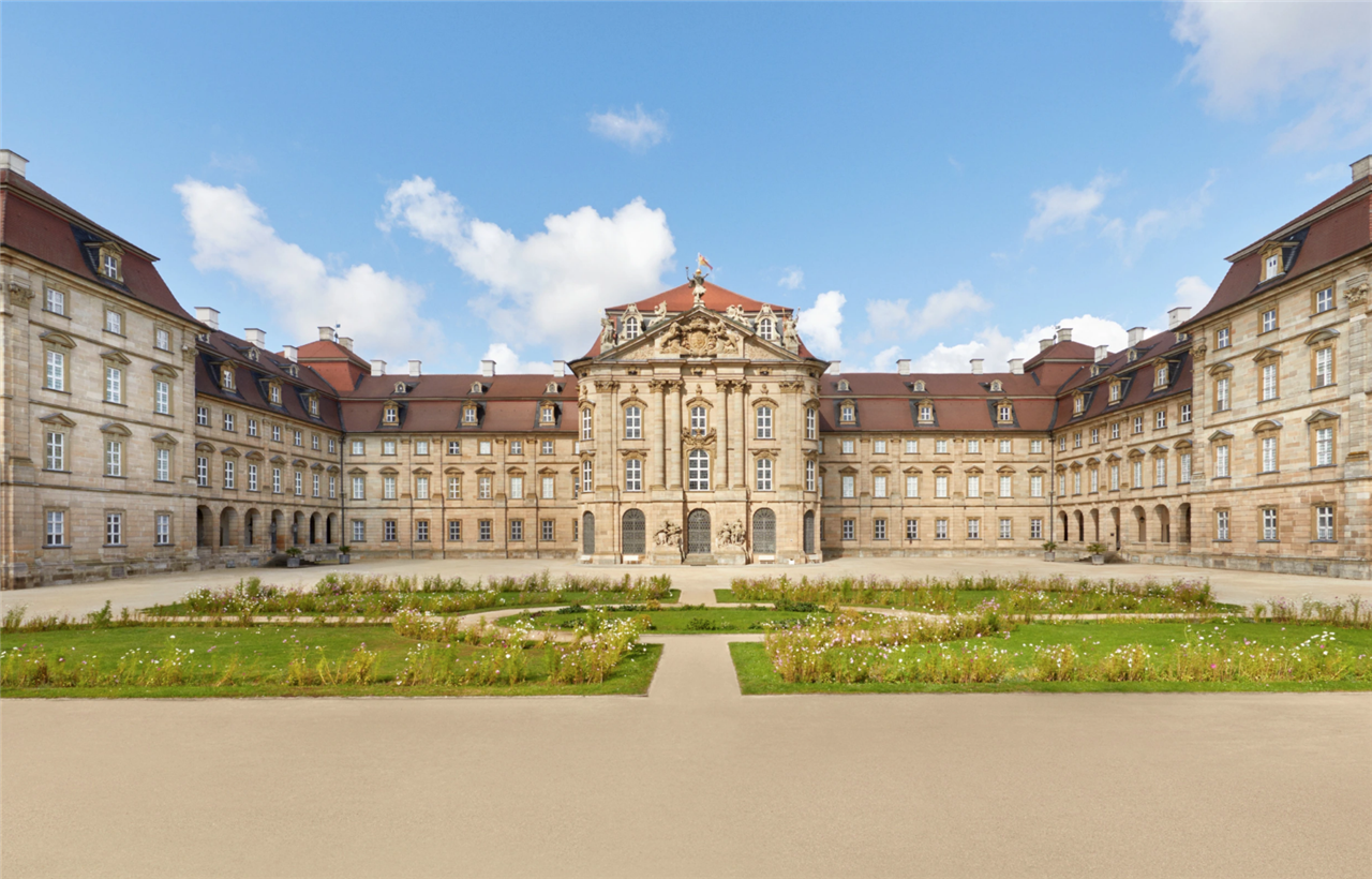 Desde su construcción en el siglo XVIII, el Palacio de Weissenstein siempre ha sido propiedad de la misma familia: la casa de los Schönborn.