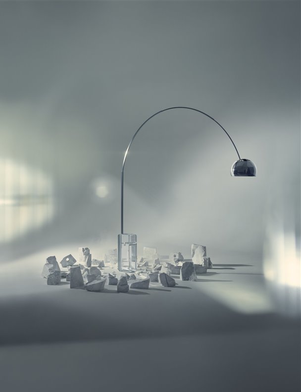 La lámpara ARCO de Castiglioni cumple 60 años y está más joven que nunca