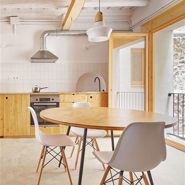 10 cocinas muy modernas sin muebles altos, la tendencia que arrasa en interiorismo