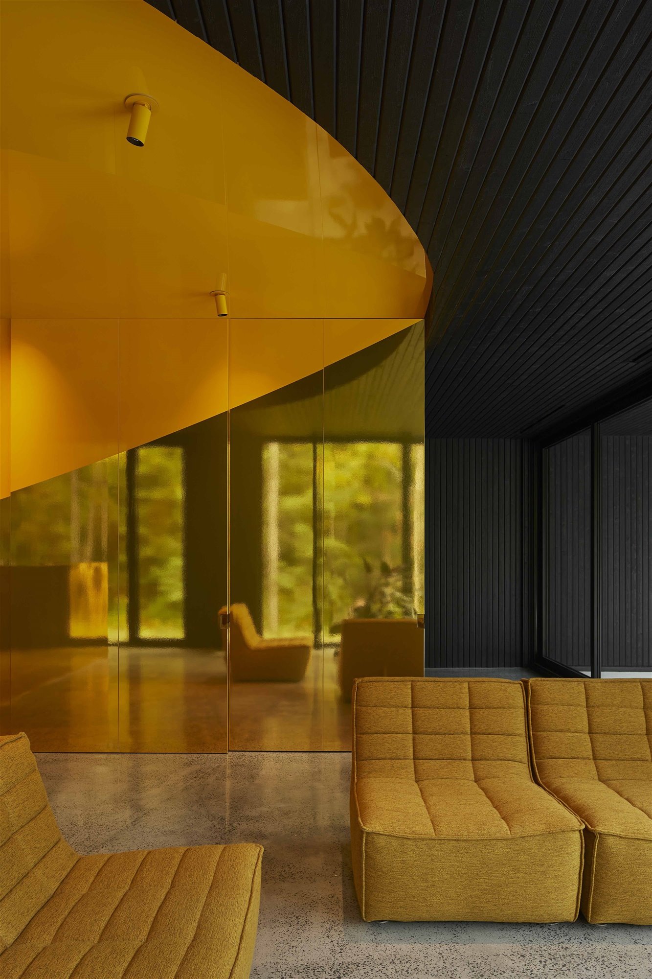 Casa en el bosque. Combinación sencilla