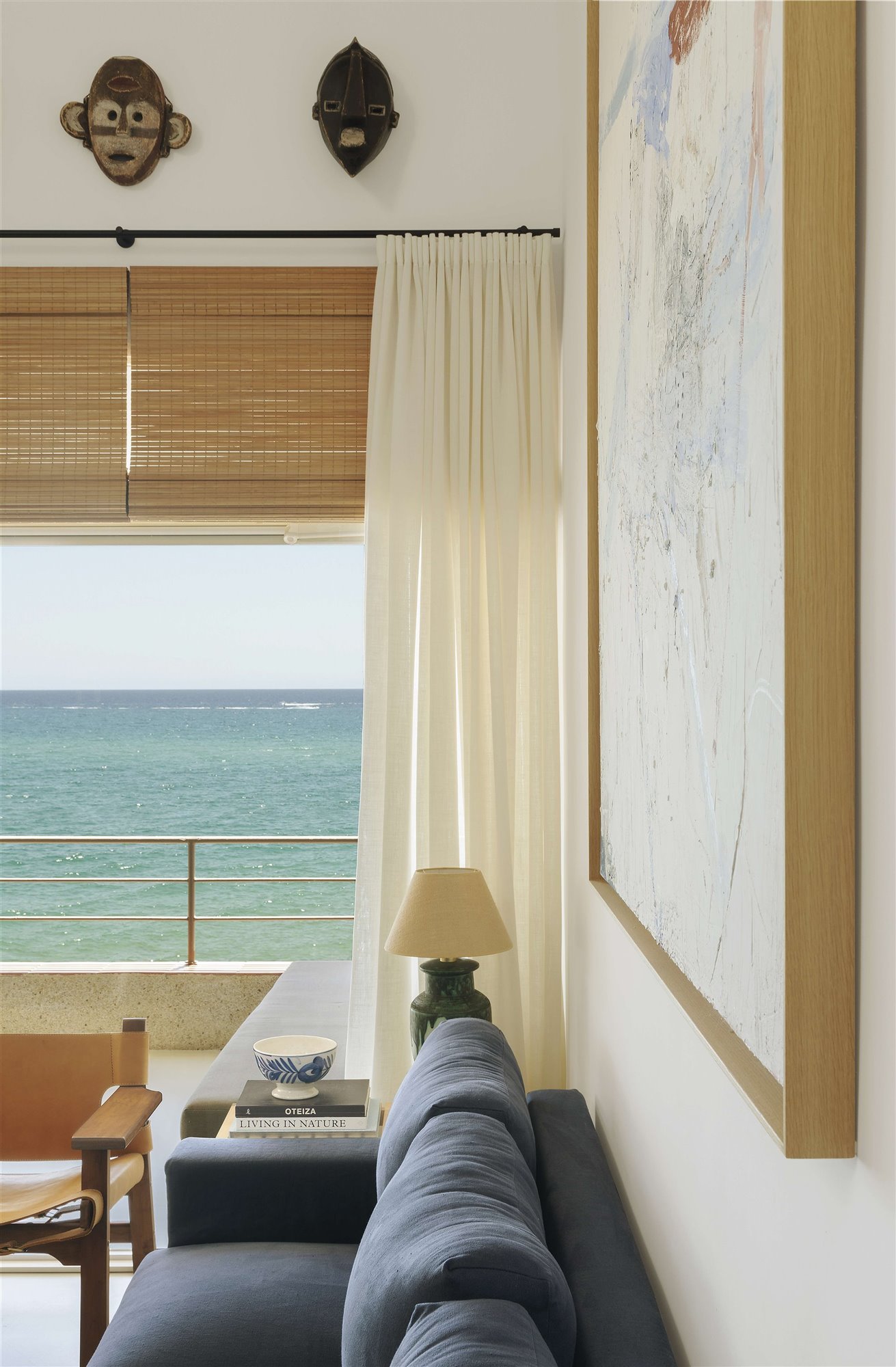 CALDETES John Brown Projects vistas mar
