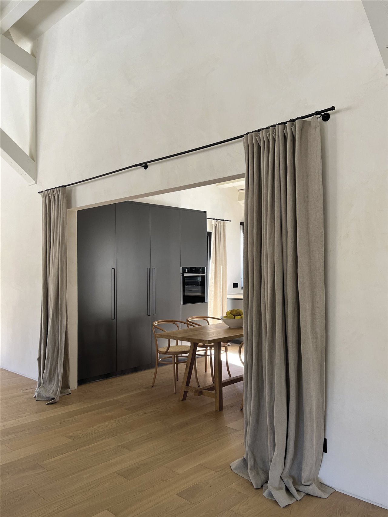 Perelli Segovia comedor cortina