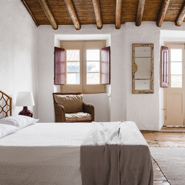 Cómo transformar una vivienda tradicional y vernacular en un espacio contemporáneo