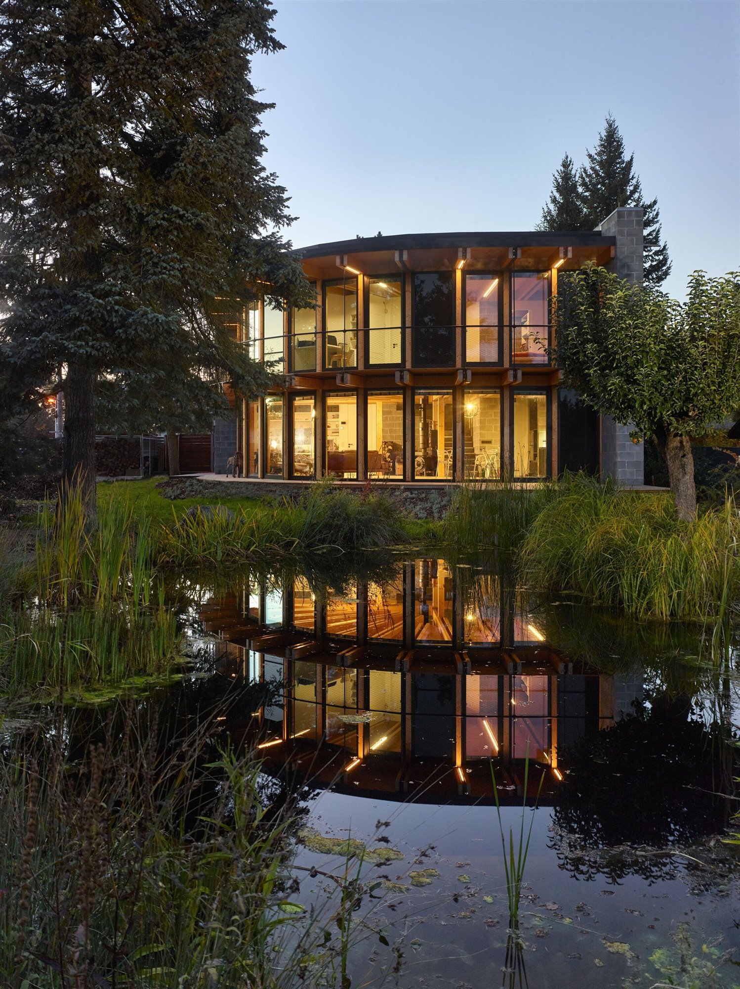 stempel-tesar-house-that-open-up-to-the-sun-filip-slapal-07