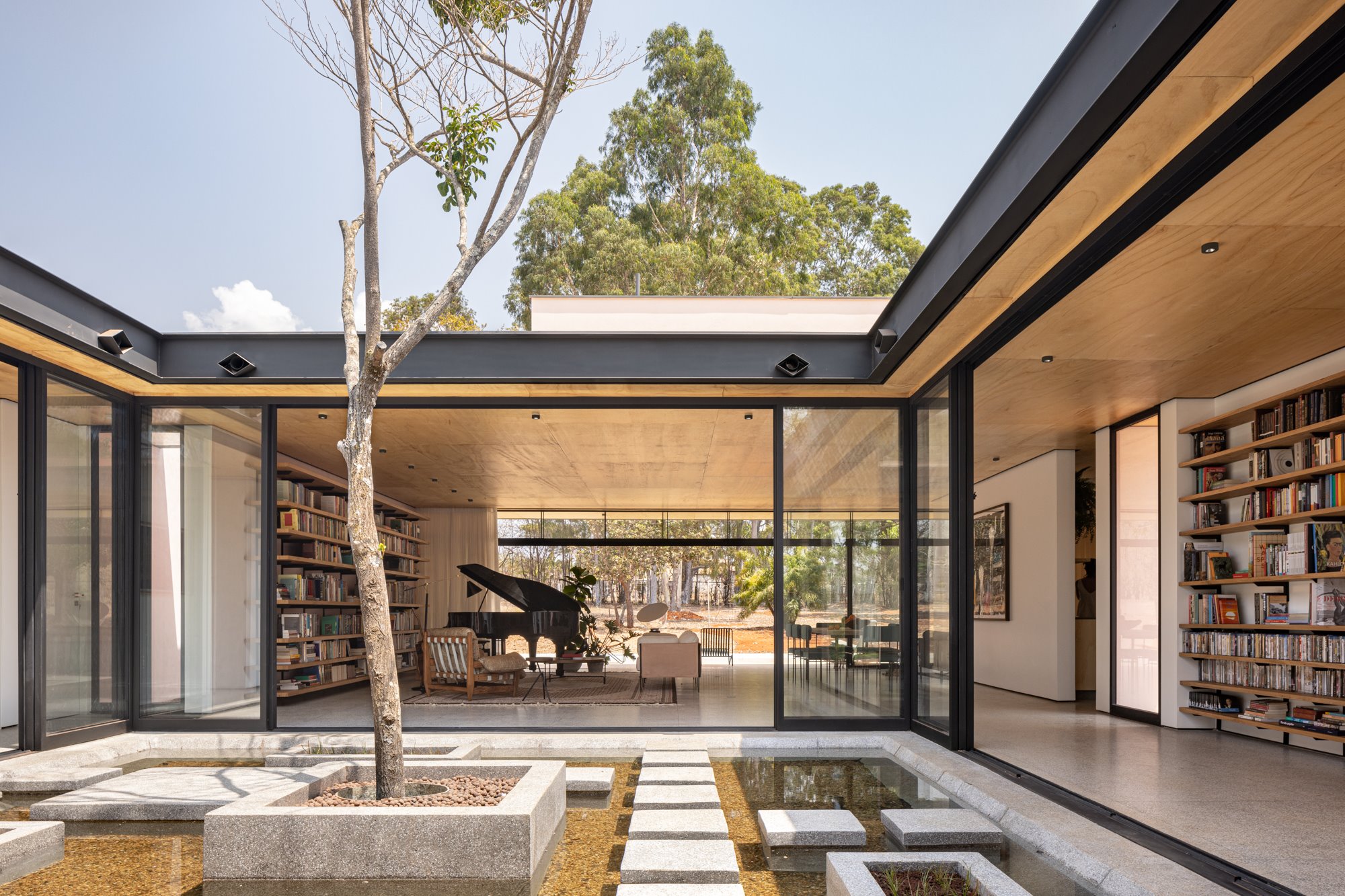 Casa Cata-Vento. Dentro es también fuera
